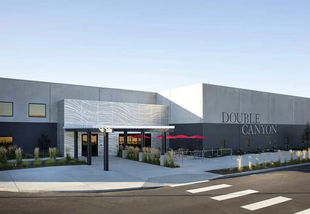 DOUBLE CANYON WINERY